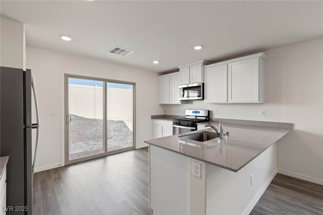 6743 Violet Cascade Avenue Property Photo 3