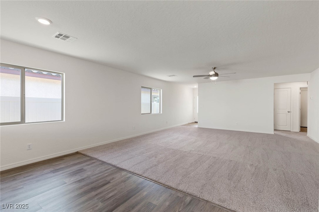6743 Violet Cascade Avenue Property Photo 6