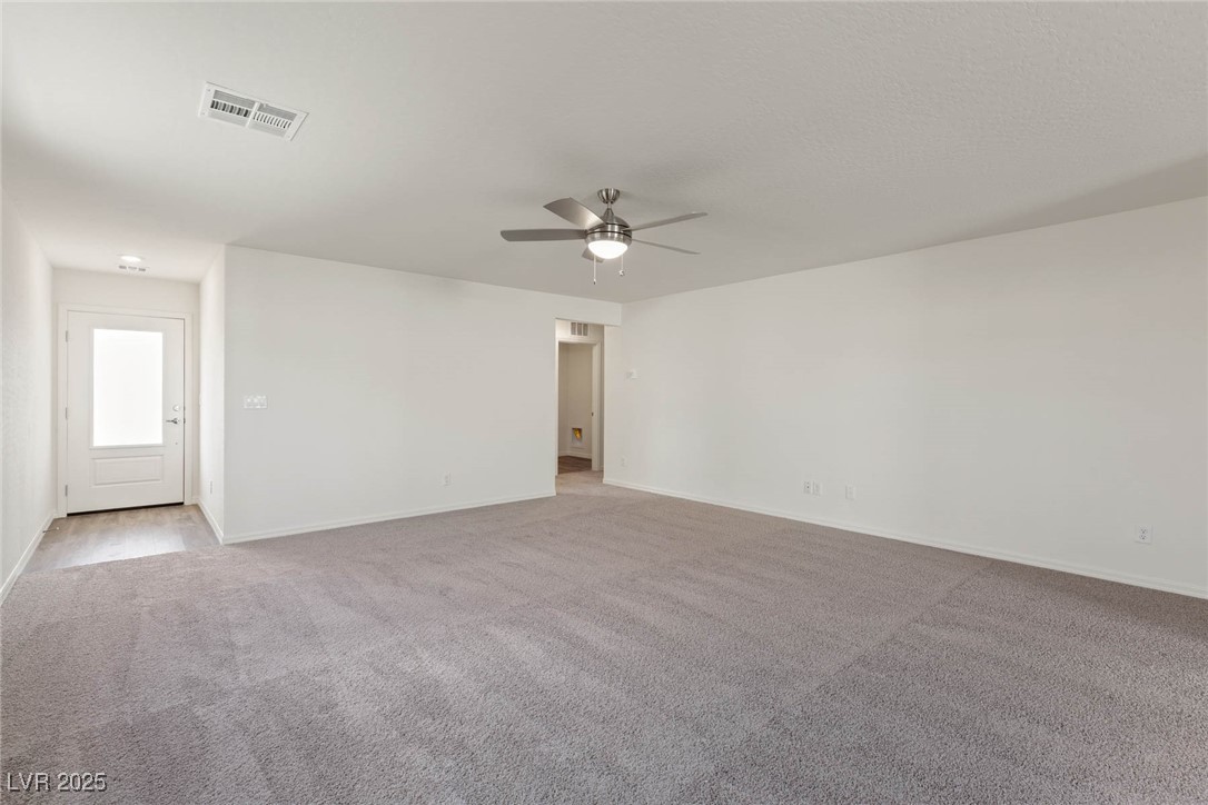 6743 Violet Cascade Avenue Property Photo 9