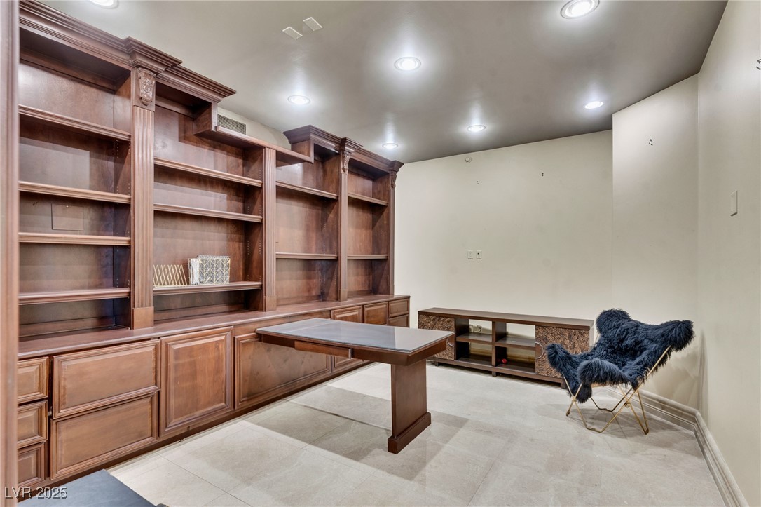 9103 Alta Drive 1502 Property Photo 3