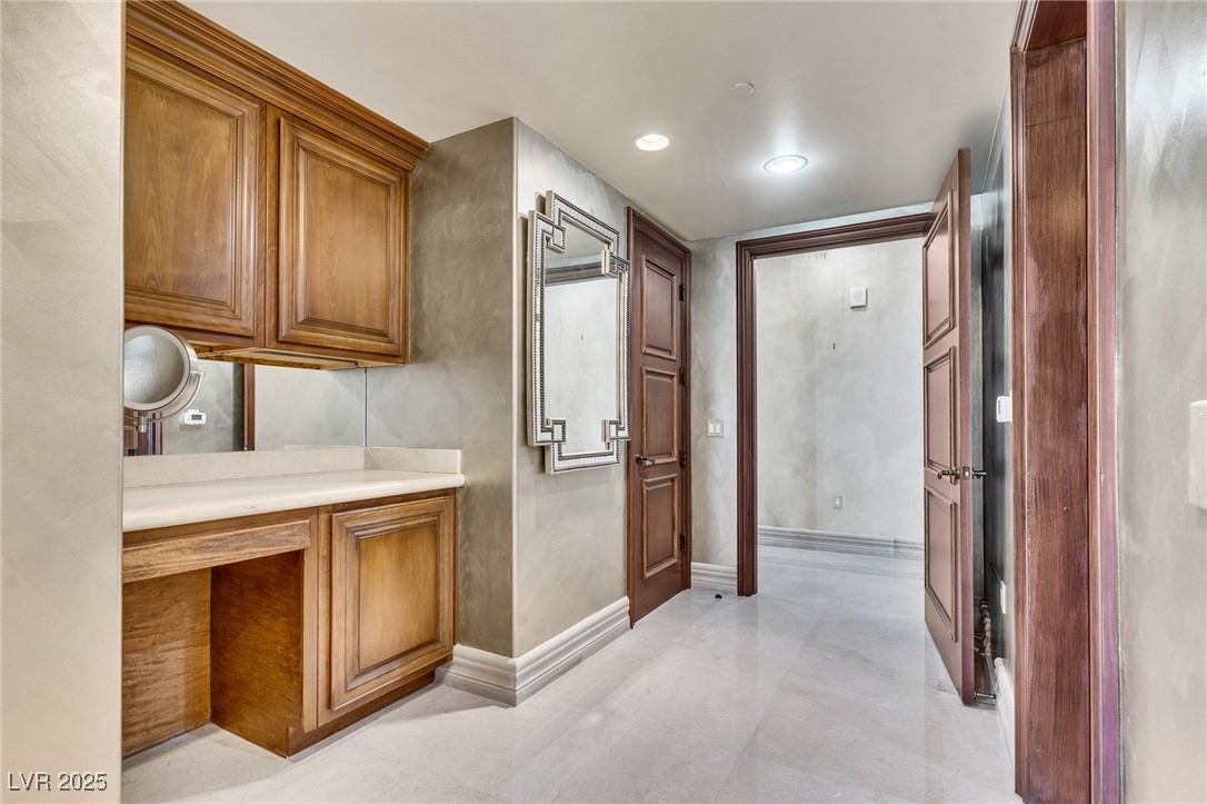 9103 Alta Drive 1502 Property Photo 17
