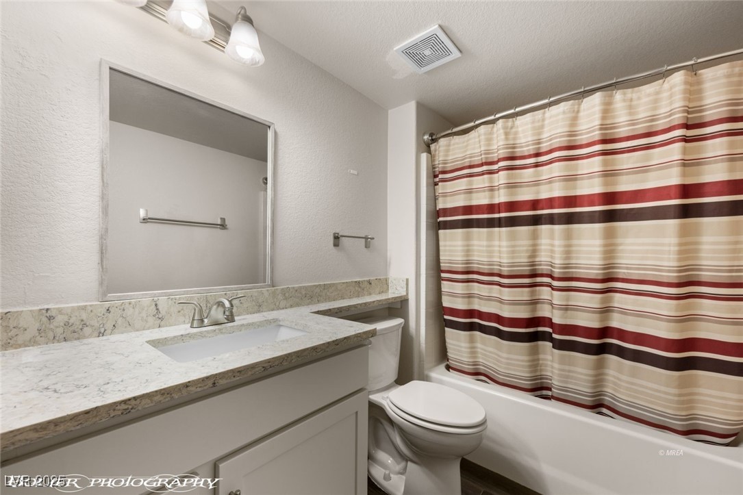 378 Colleen Court G Property Photo 19