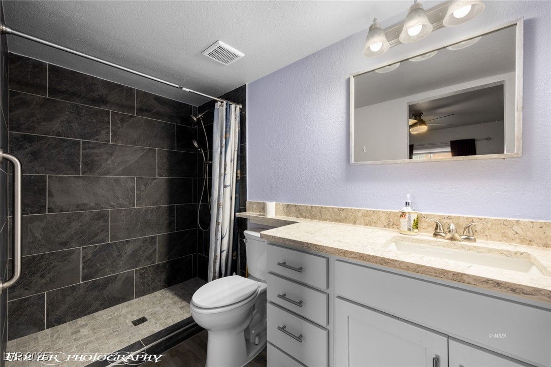 378 Colleen Court G Property Photo 23