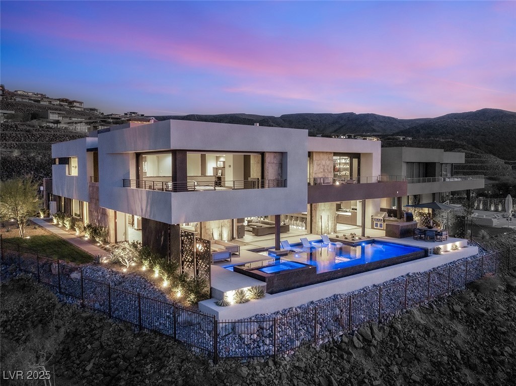 805 Magnum Cliff Court Property Photo