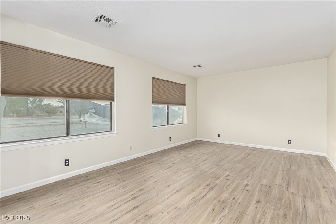 3051 South Rainbow Avenue Property Photo 6