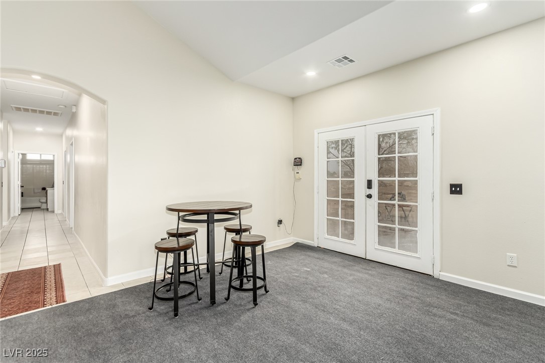 3051 South Rainbow Avenue Property Photo 50