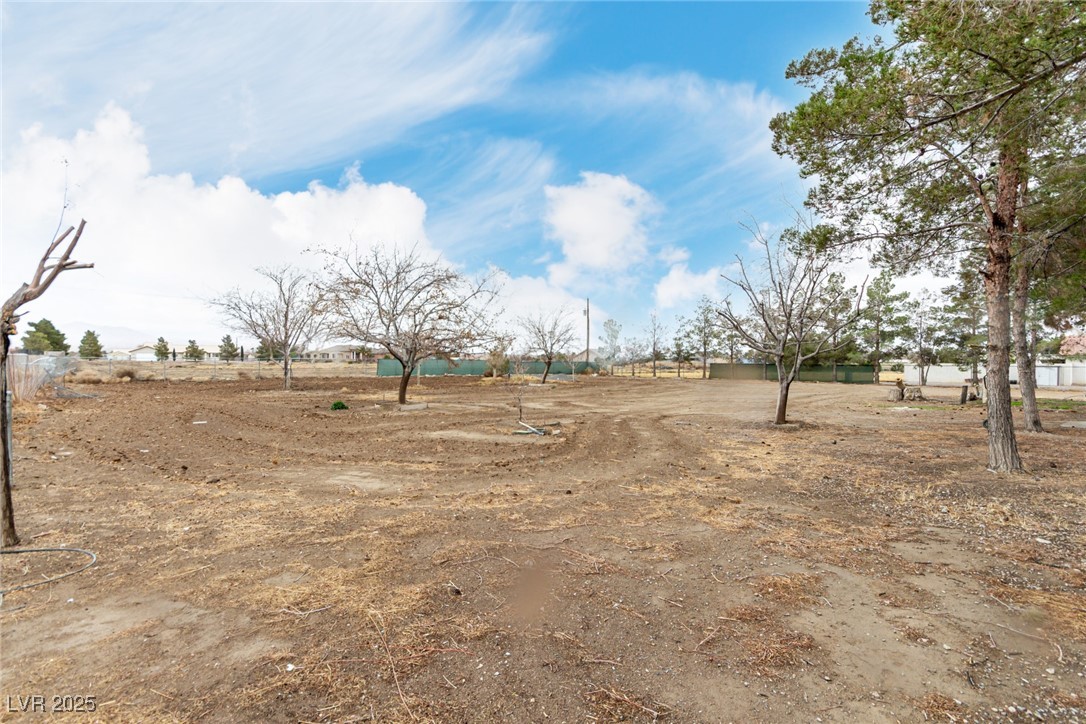 3051 South Rainbow Avenue Property Photo 63