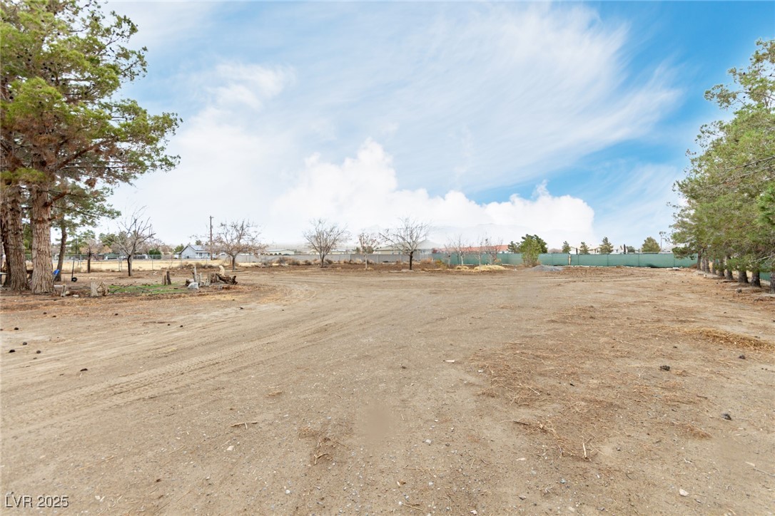3051 South Rainbow Avenue Property Photo 66