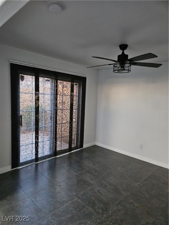 9679 Idle Spurs Drive Property Photo 10