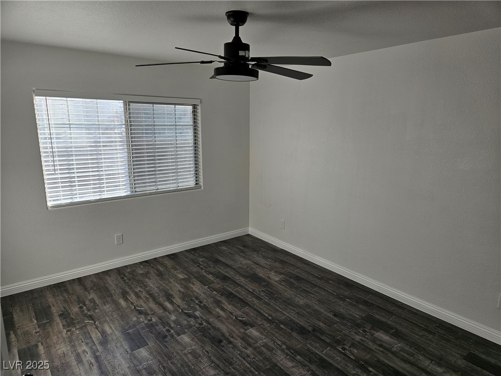 9679 Idle Spurs Drive Property Photo 17