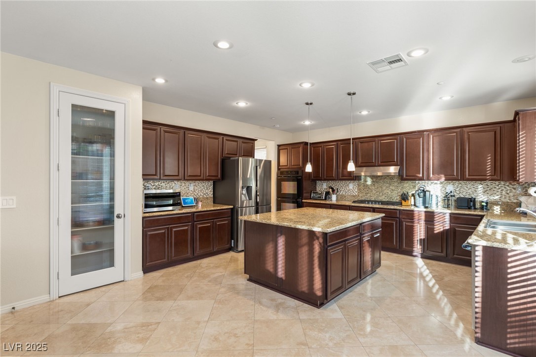 1265 Vietti Street Property Photo 8