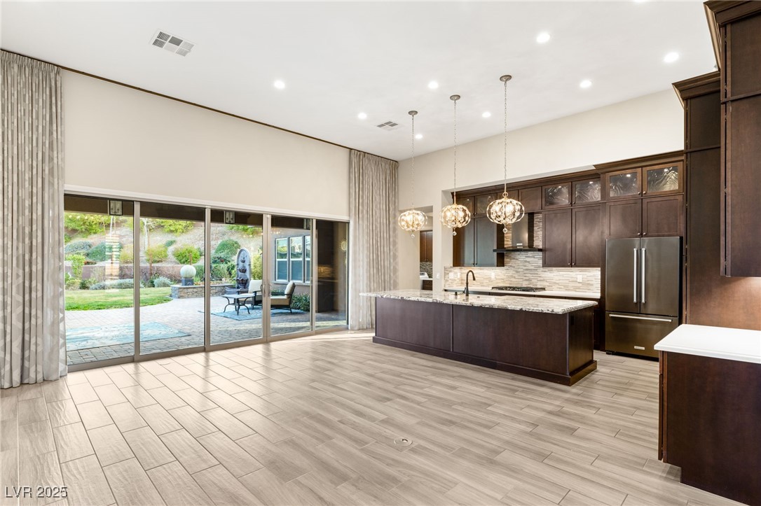 10179 Emerald Sunset Court Property Photo 10