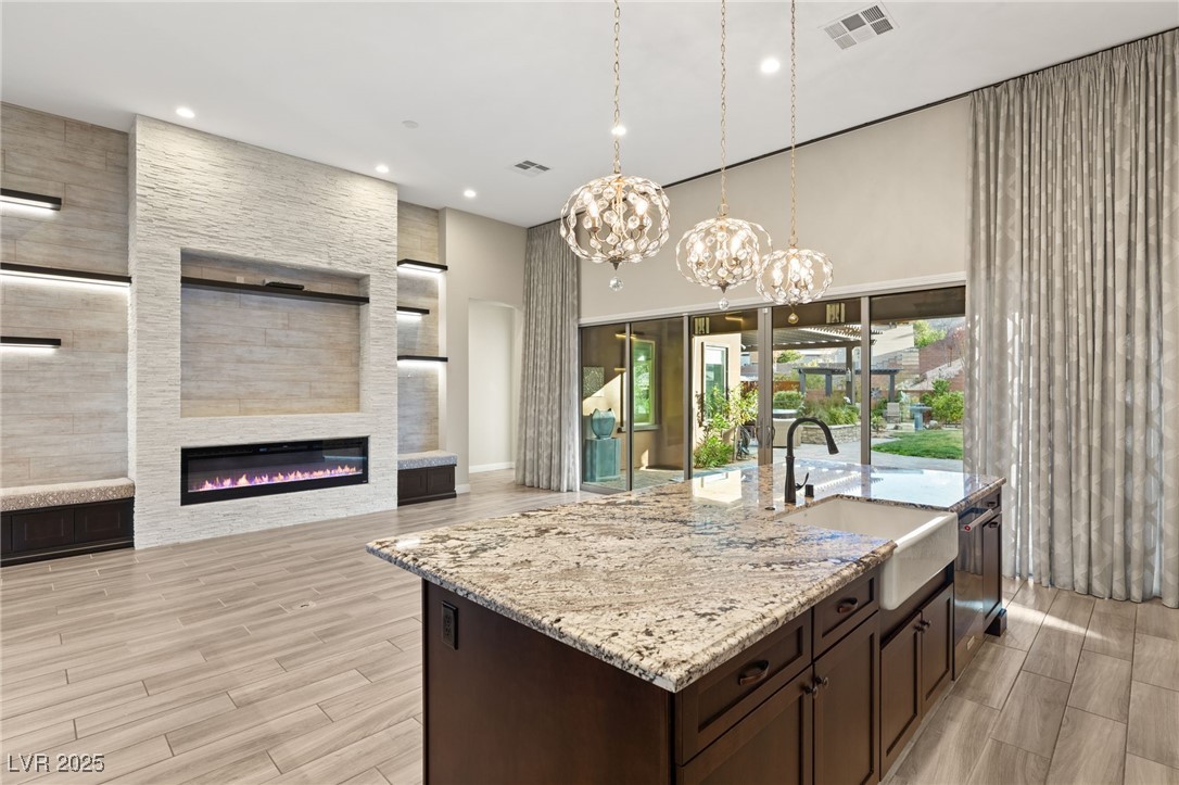 10179 Emerald Sunset Court Property Photo 13