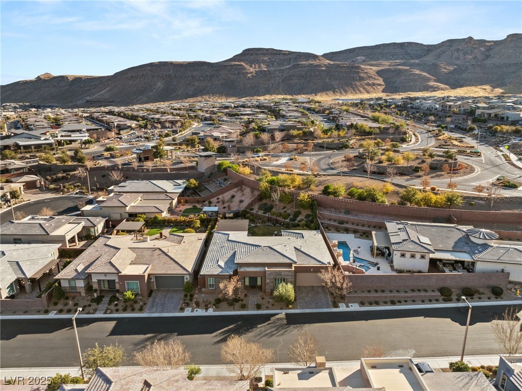 10179 Emerald Sunset Court Property Photo 57