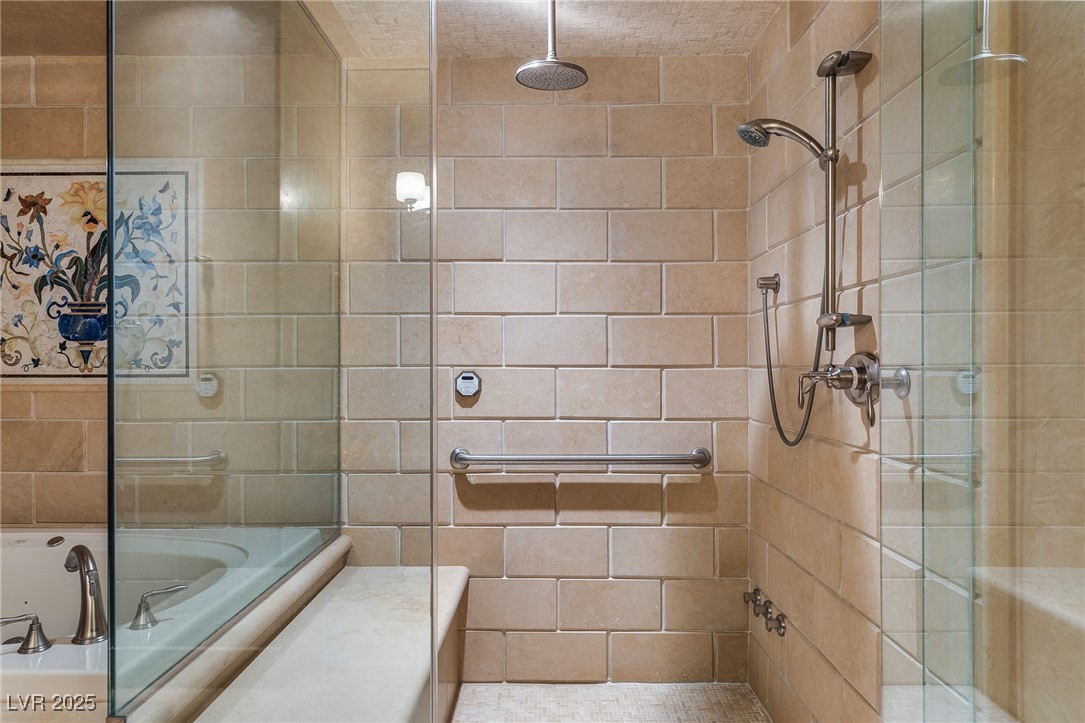 9103 Alta Drive 102 Property Photo 20