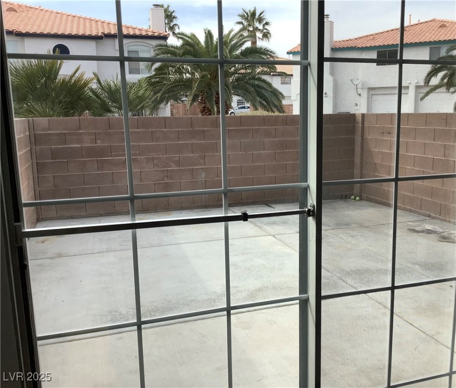 2736 Stargate Street Property Photo 6