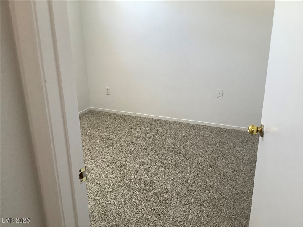 2736 Stargate Street Property Photo 15