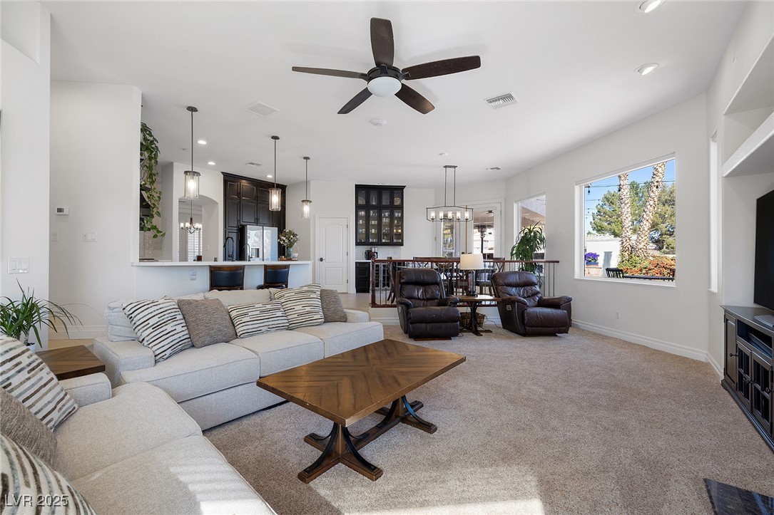 8290 Gagnier Boulevard Property Photo 15