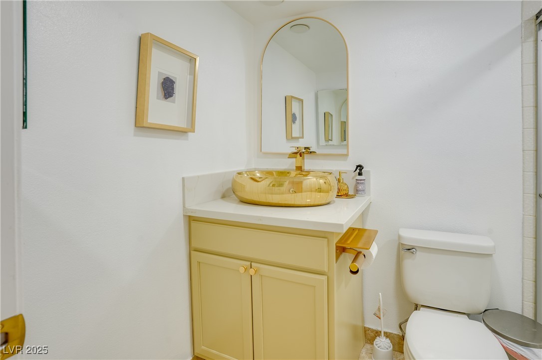 3431 Iberia Street Property Photo 18