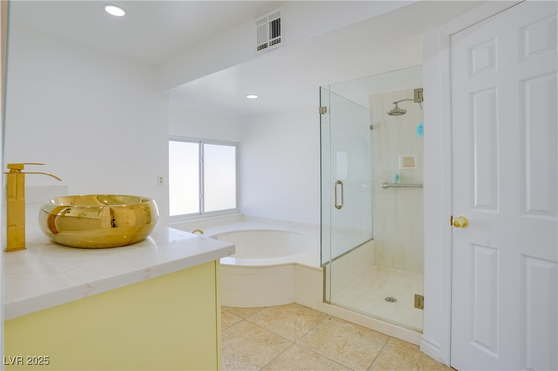 3431 Iberia Street Property Photo 32