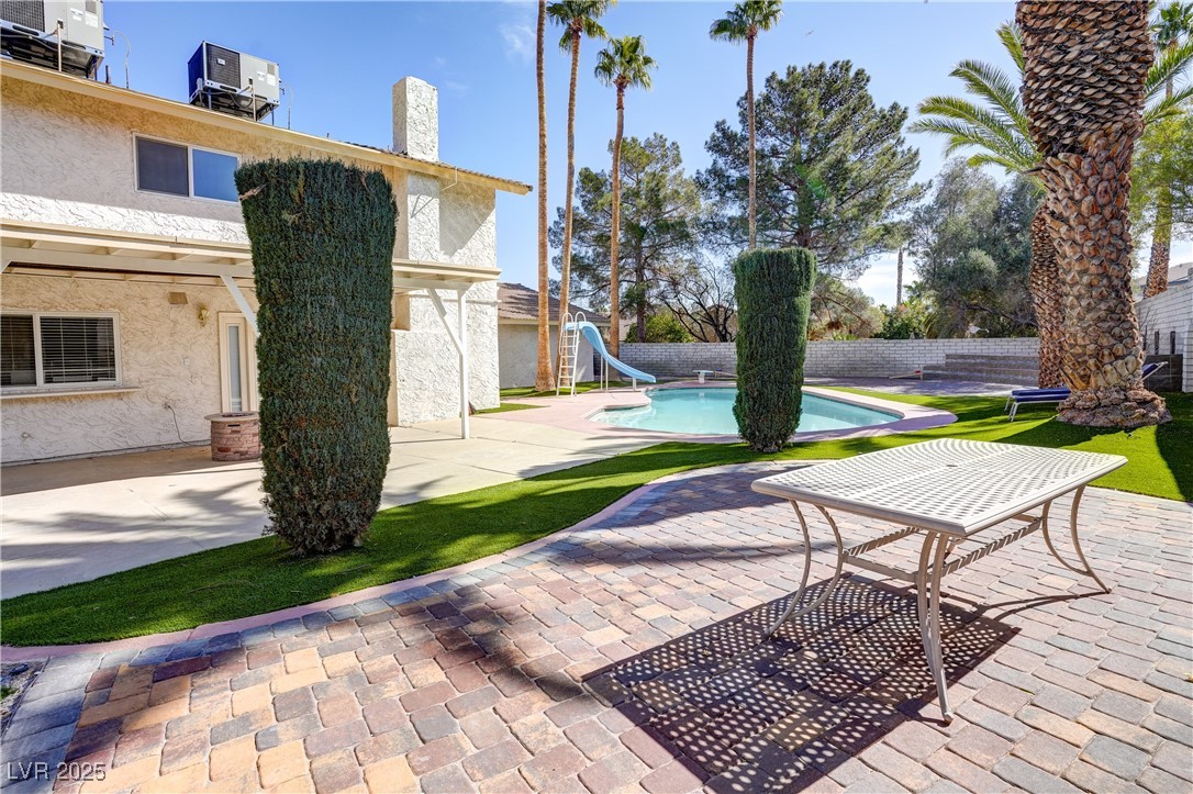 3431 Iberia Street Property Photo 51