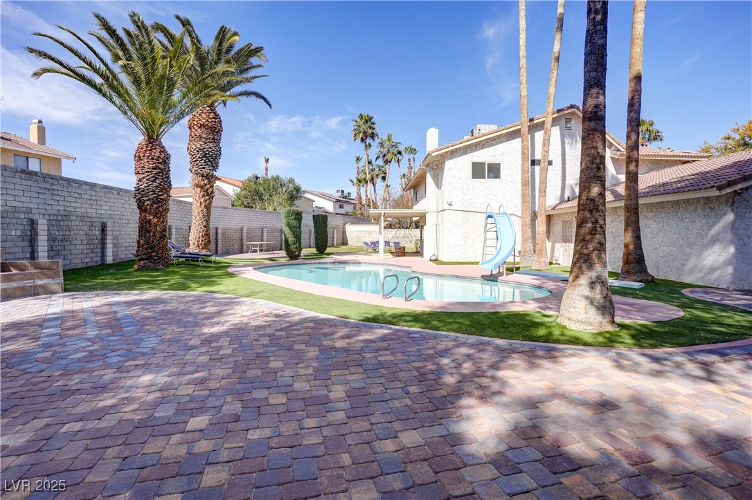 3431 Iberia Street Property Photo 54