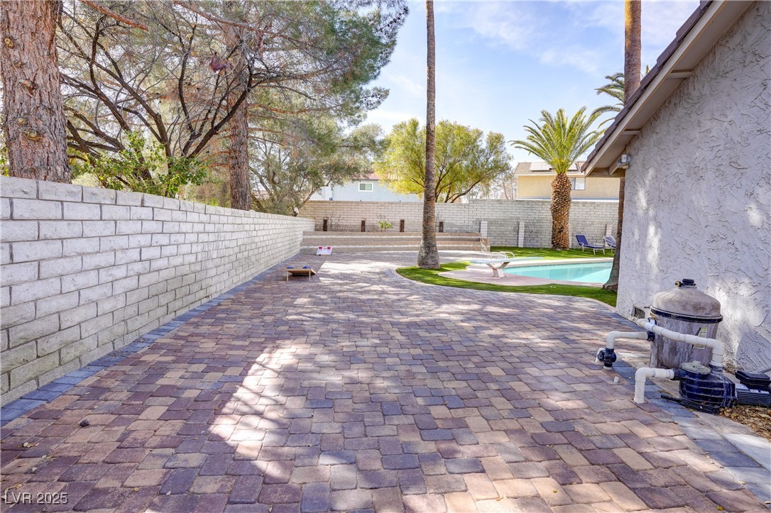 3431 Iberia Street Property Photo 58