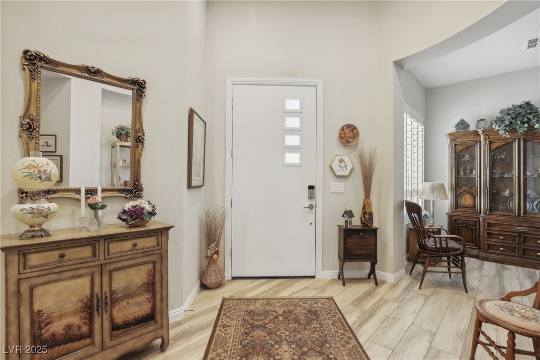 10057 Regency Canyon Way Property Photo 10