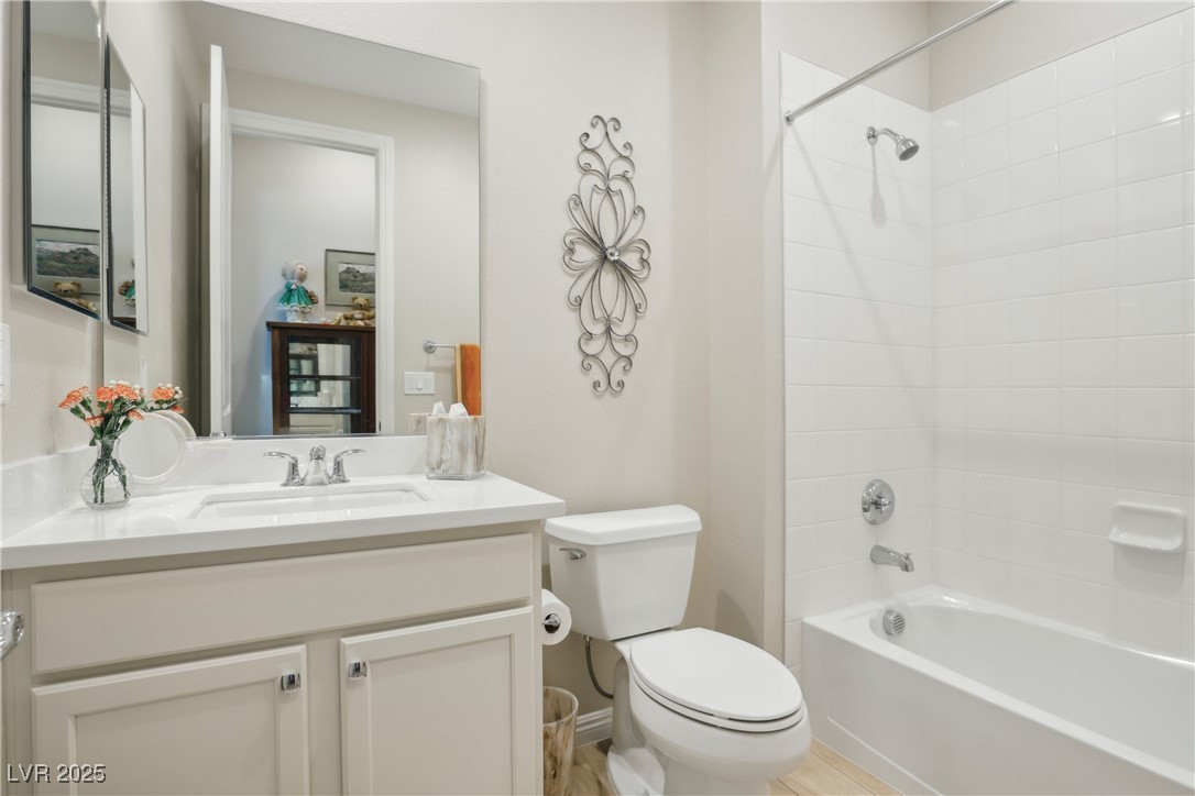 10057 Regency Canyon Way Property Photo 15