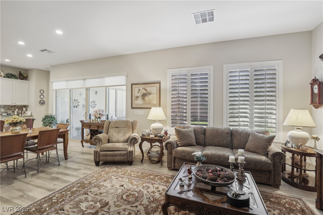 10057 Regency Canyon Way Property Photo 19