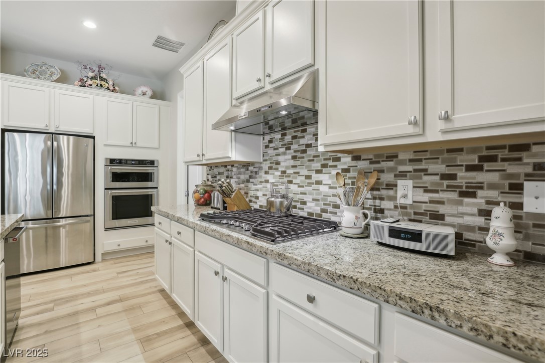 10057 Regency Canyon Way Property Photo 25
