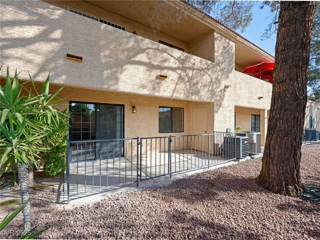 2851 South Valley View Boulevard 1150 Property Photo 27