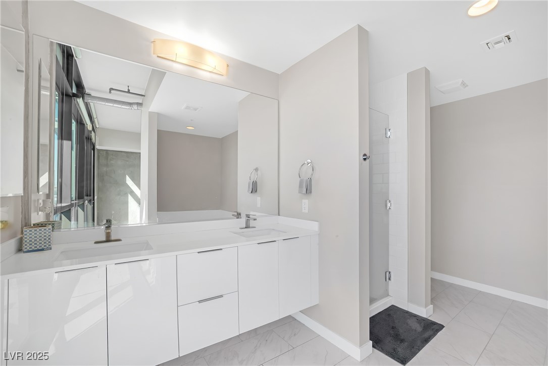 353 East Bonneville Avenue 752 Property Photo 11