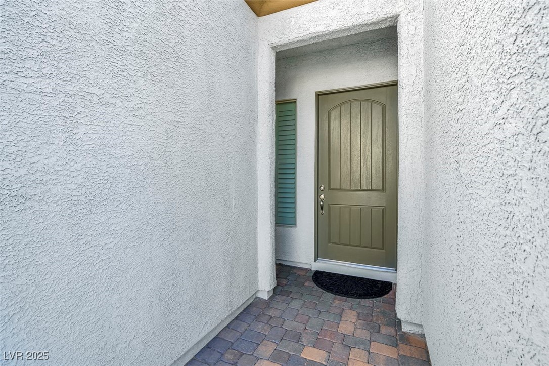351 Dandelion Brook Ct Court Property Photo 6