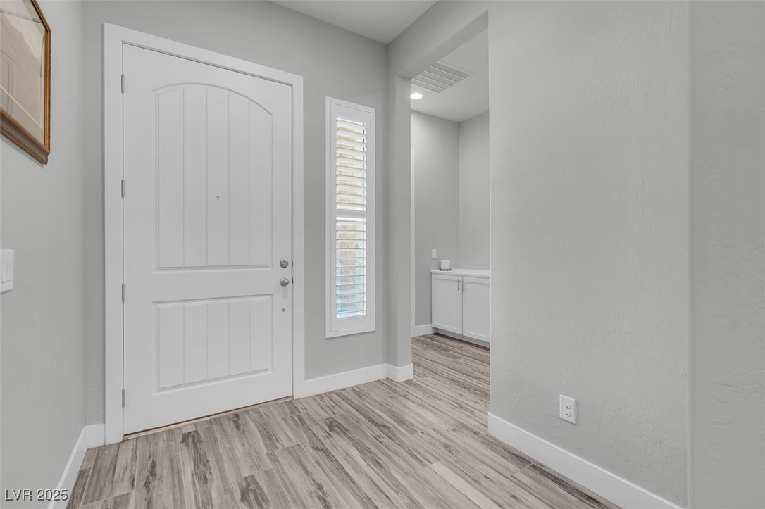 351 Dandelion Brook Ct Court Property Photo 7