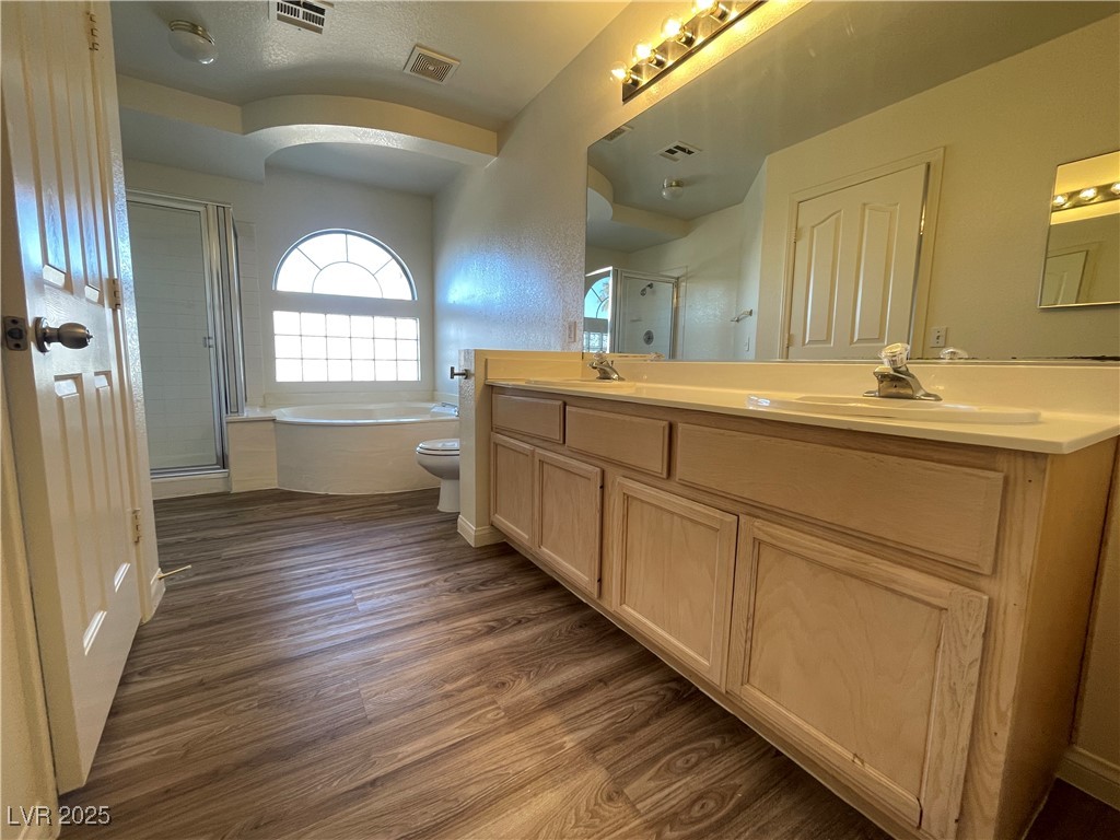 2548 Furnace Creek Avenue Property Photo 8