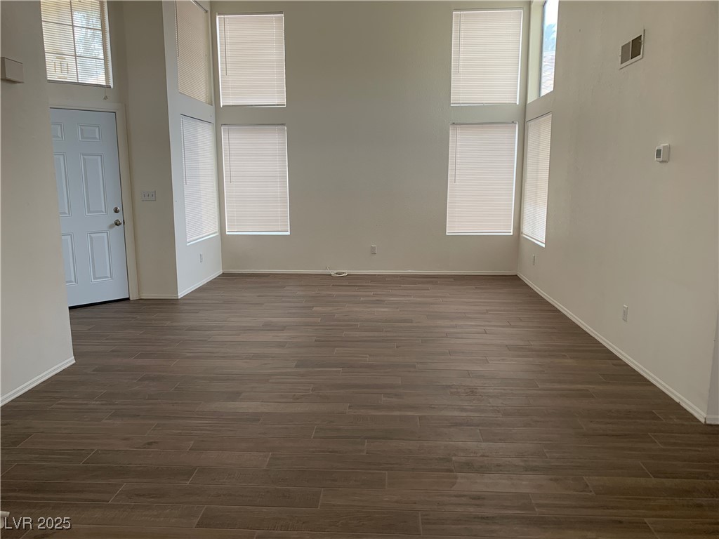 8012 Big Top Drive Property Photo 3