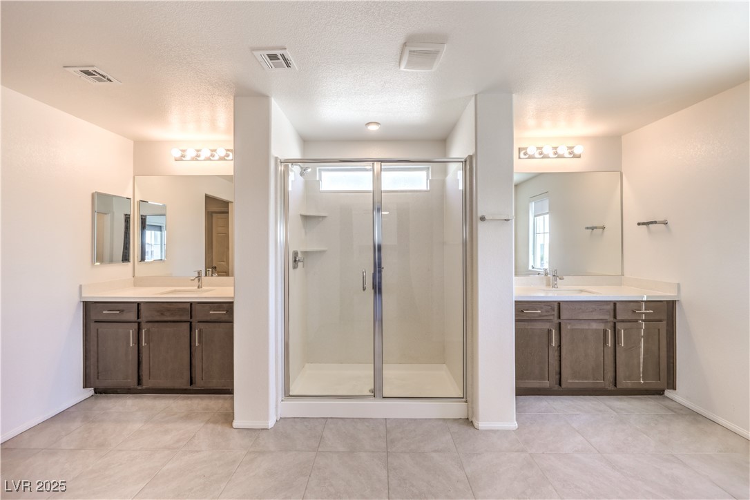 6850 Sweet Bay Street Property Photo 27