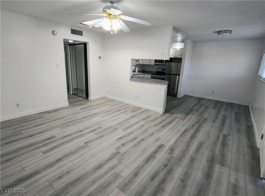 350 East Desert Inn Road C202 Property Photo 2