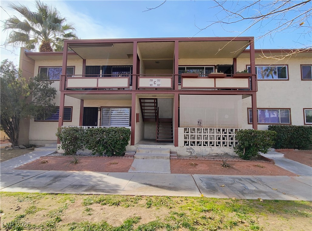 350 East Desert Inn Road C202 Property Photo 13