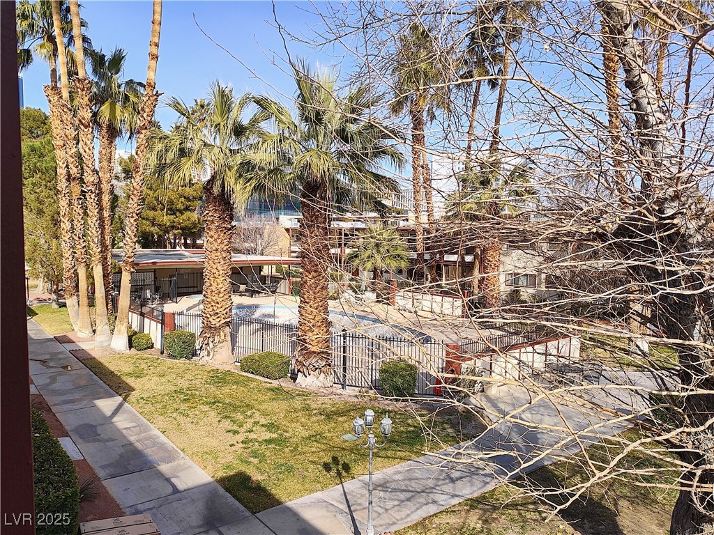 350 East Desert Inn Road C202 Property Photo 14