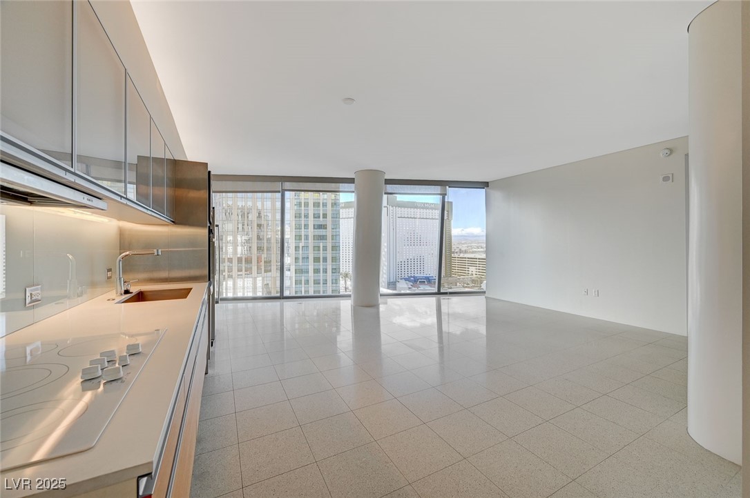 3722 Las Vegas Boulevard 1412 Property Photo 1