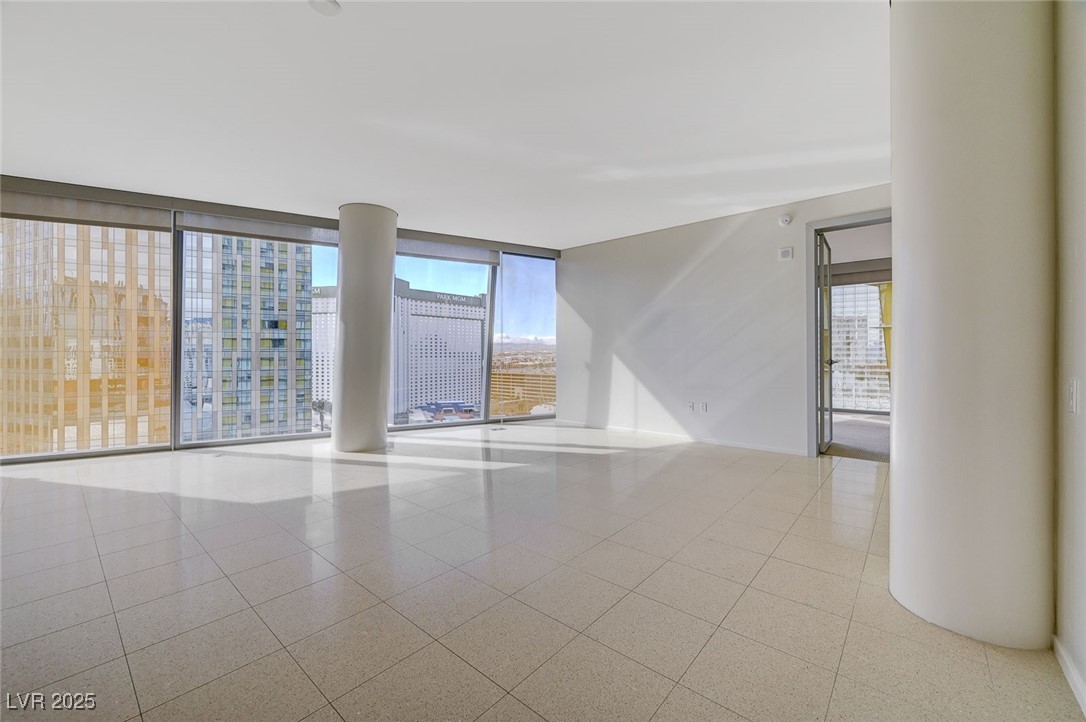 3722 Las Vegas Boulevard 1412 Property Photo 3