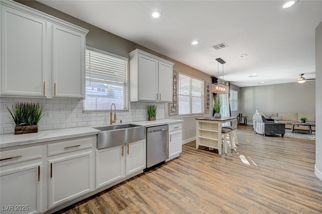 9601 Rolling Thunder Avenue Property Photo 1