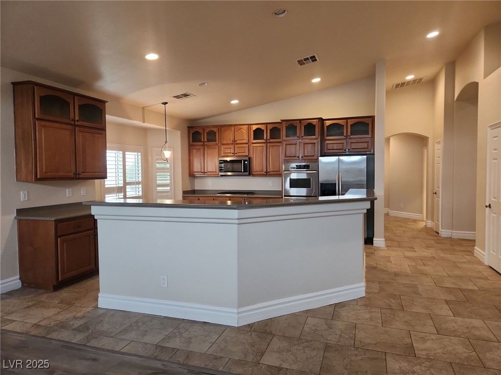 9664 Tapestry Pine Street Property Photo 10