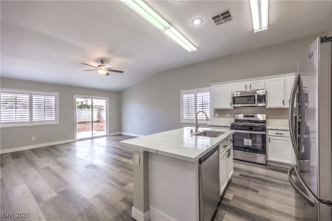 904 Melic Way Property Photo 10