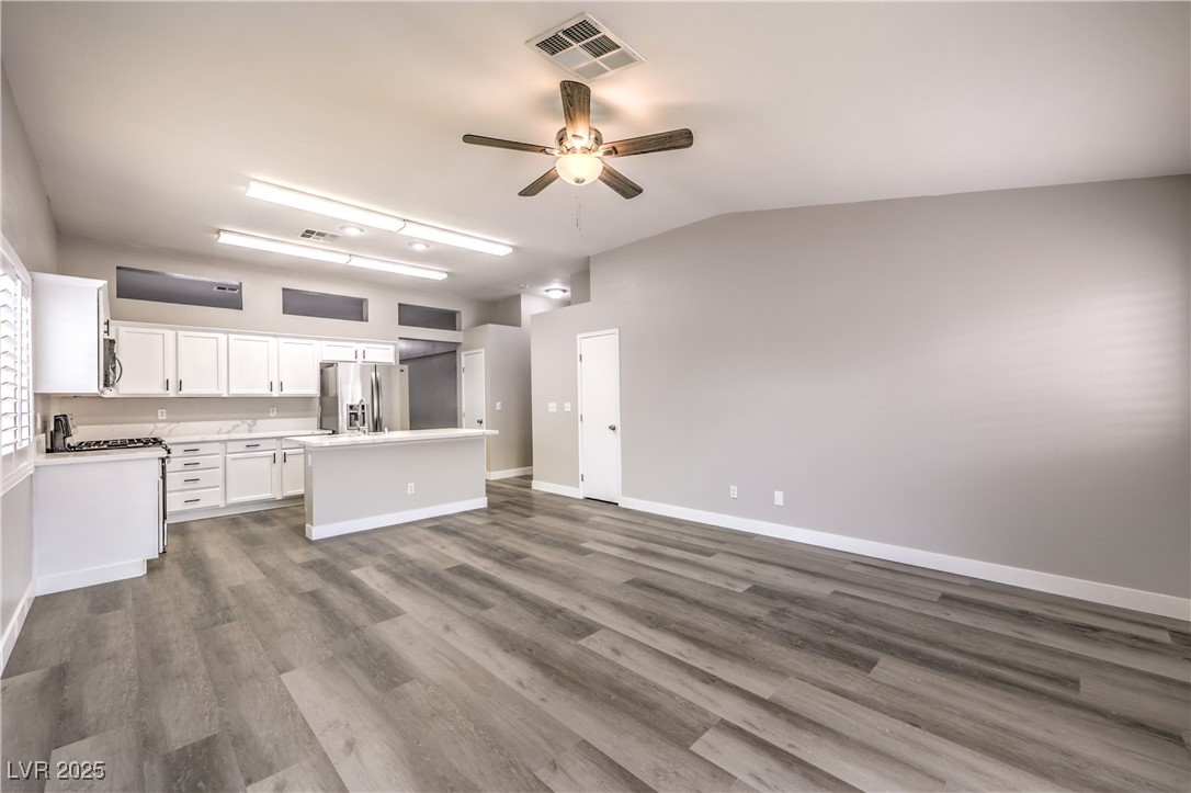 904 Melic Way Property Photo 13