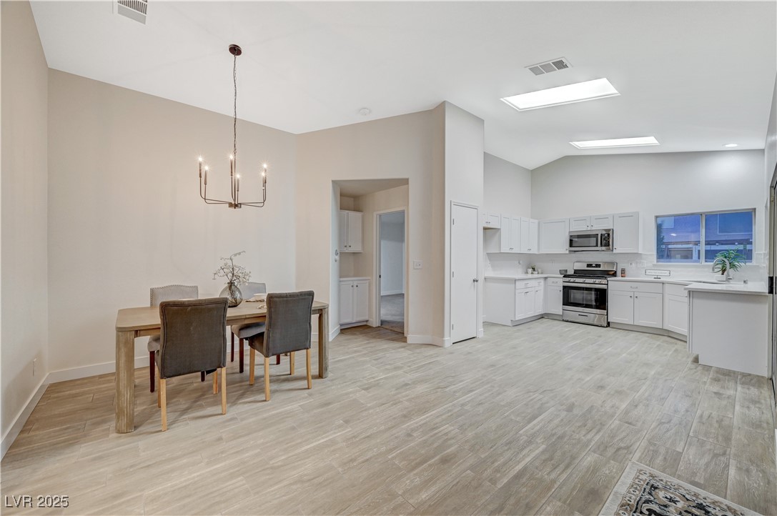 612 Bullwhip Court Property Photo 15