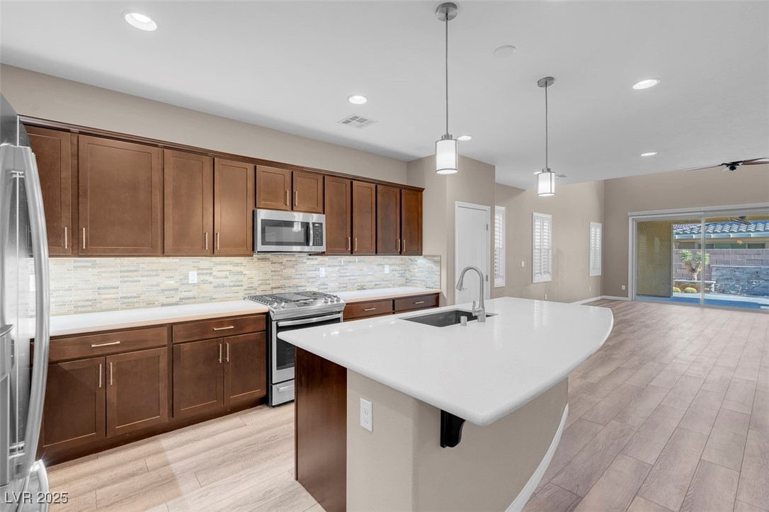 12836 Alcores Street Property Photo 4