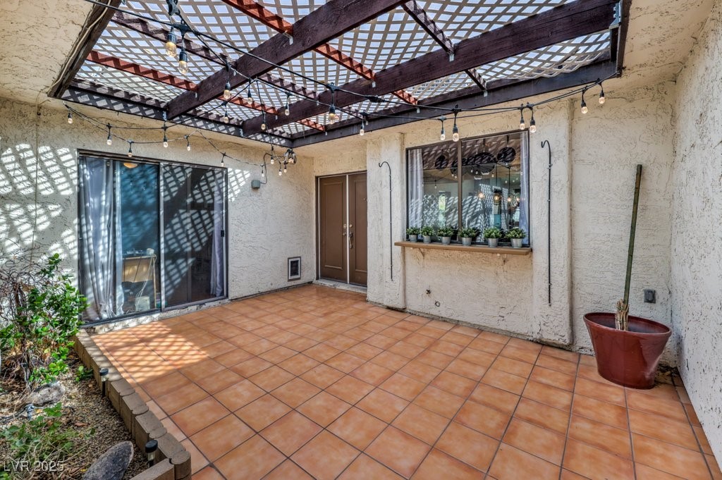 2579 La Fortuna Avenue Property Photo 7